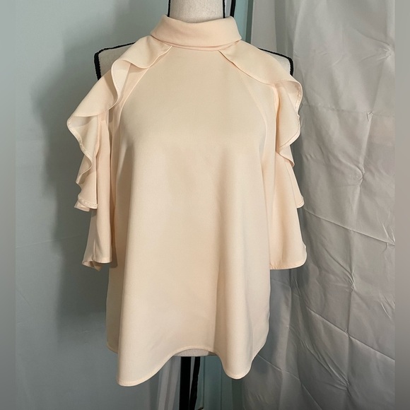 Topshop Blouse Womens Peach Cold Shoulder Ruffle Half Sleeve High Neck Size 6 - Picture 1 of 10